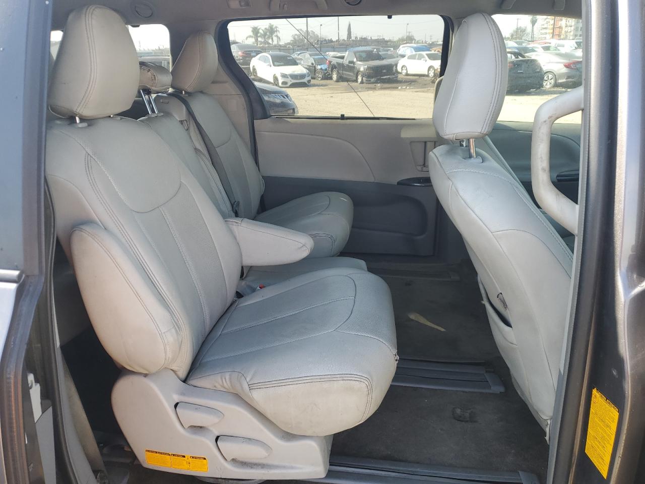 2012 Toyota Sienna VIN 5TDKK3DC2CS212599 Copart auction photo, front end damage thumbnail 11