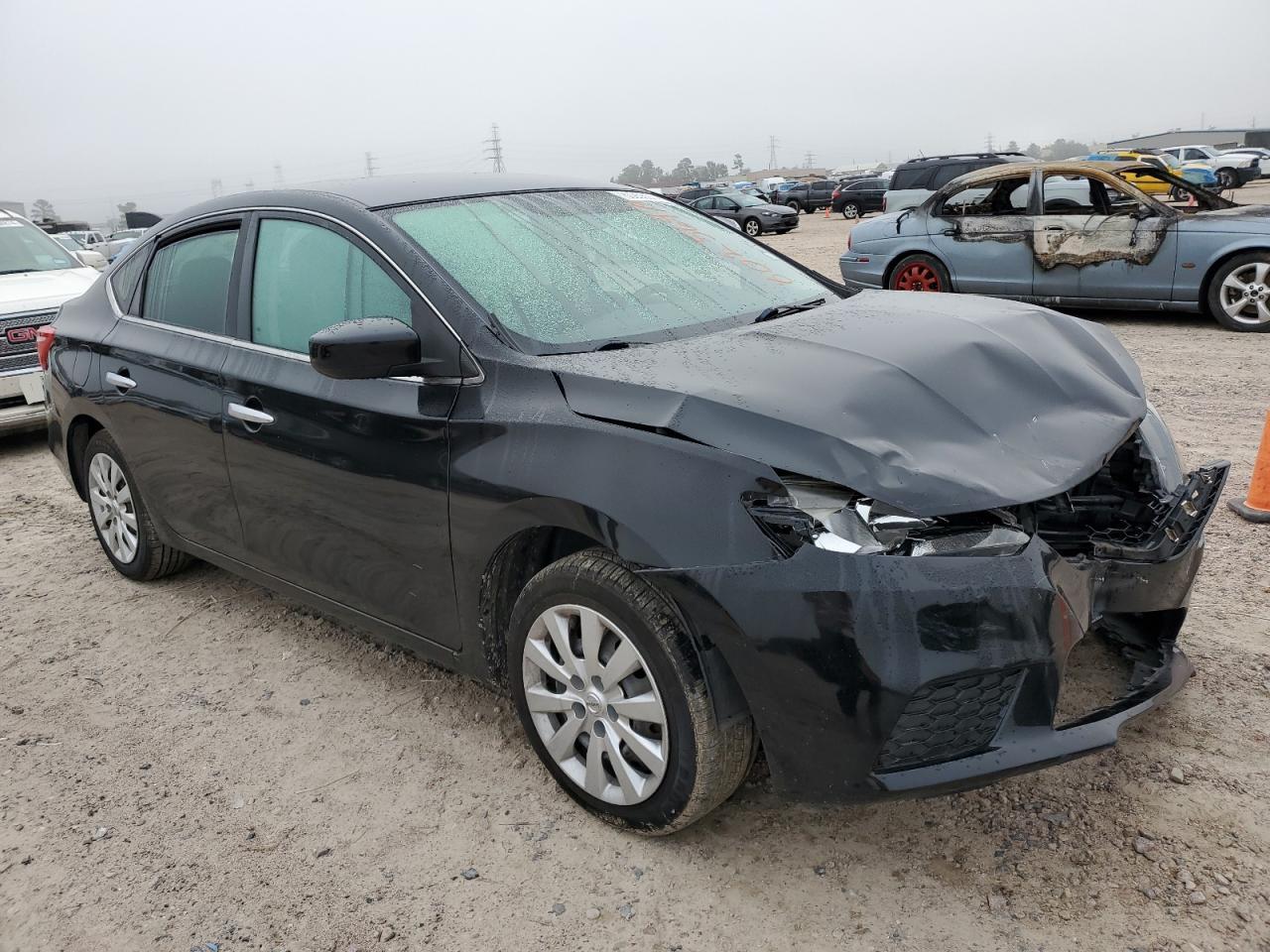 2019 Nissan Sentra VIN 3N1AB7AP3KY267616 Copart auction photo, front end damage thumbnail 4