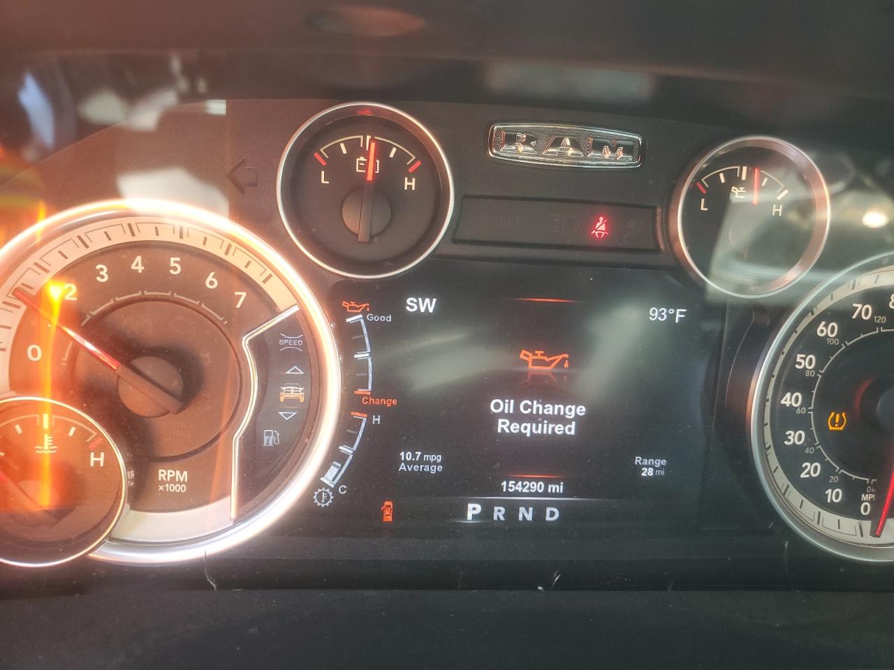 2017 RAM 1500 VIN 3C6RR7LT1HG506558 Copart auction photo, vandalism damage thumbnail 9