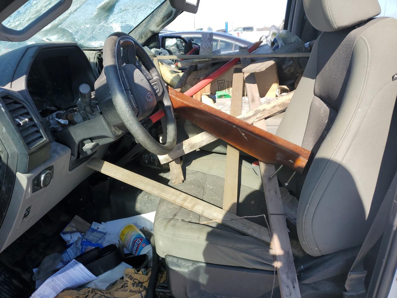 2016 Ford F-150 VIN 1FTMF1EP9GKD97329 Copart auction photo, rear end damage thumbnail 7