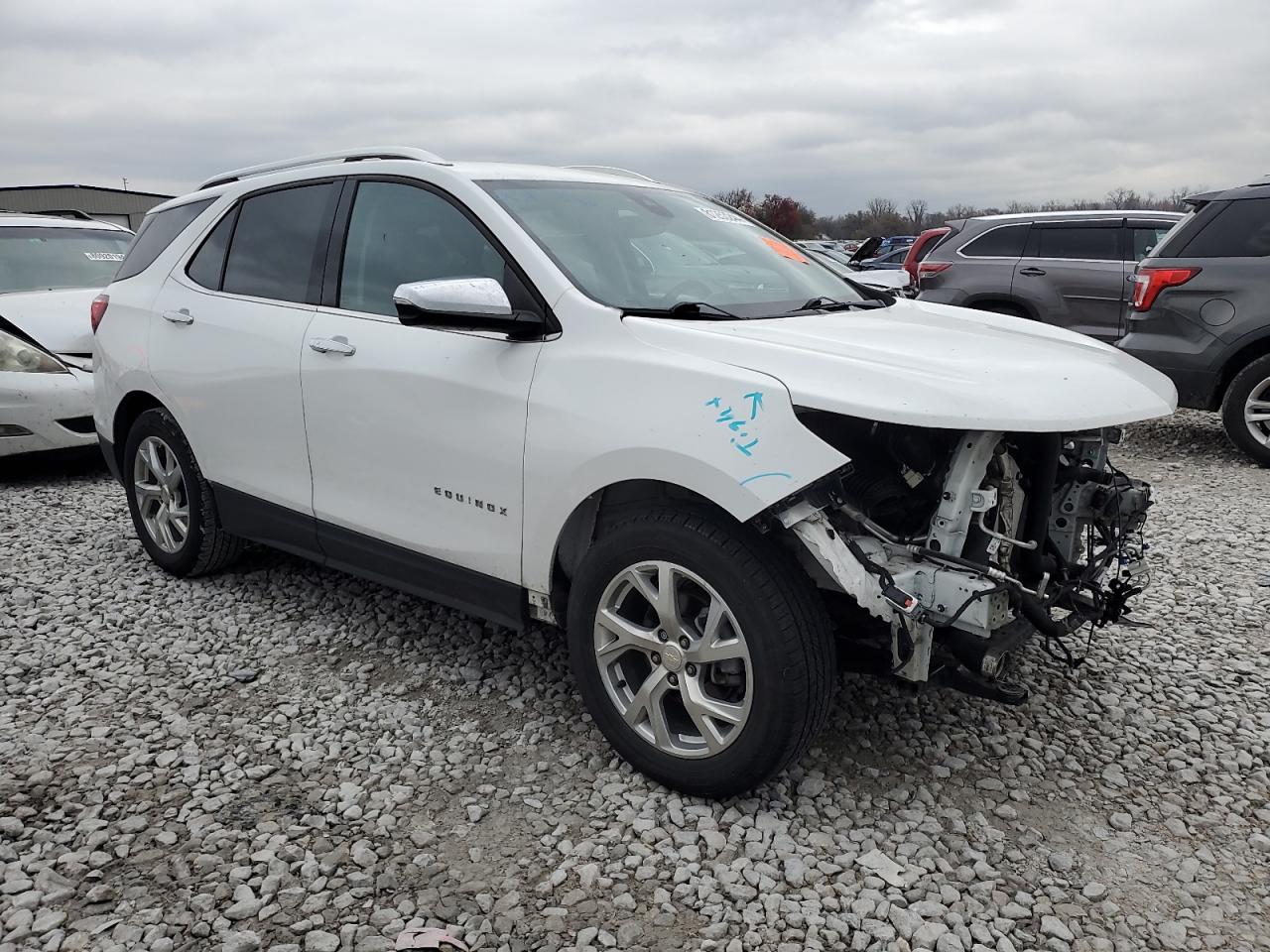 2020 Chevrolet Equinox VIN 3GNAXNEV4LS502354 Copart auction photo, front end damage thumbnail 4