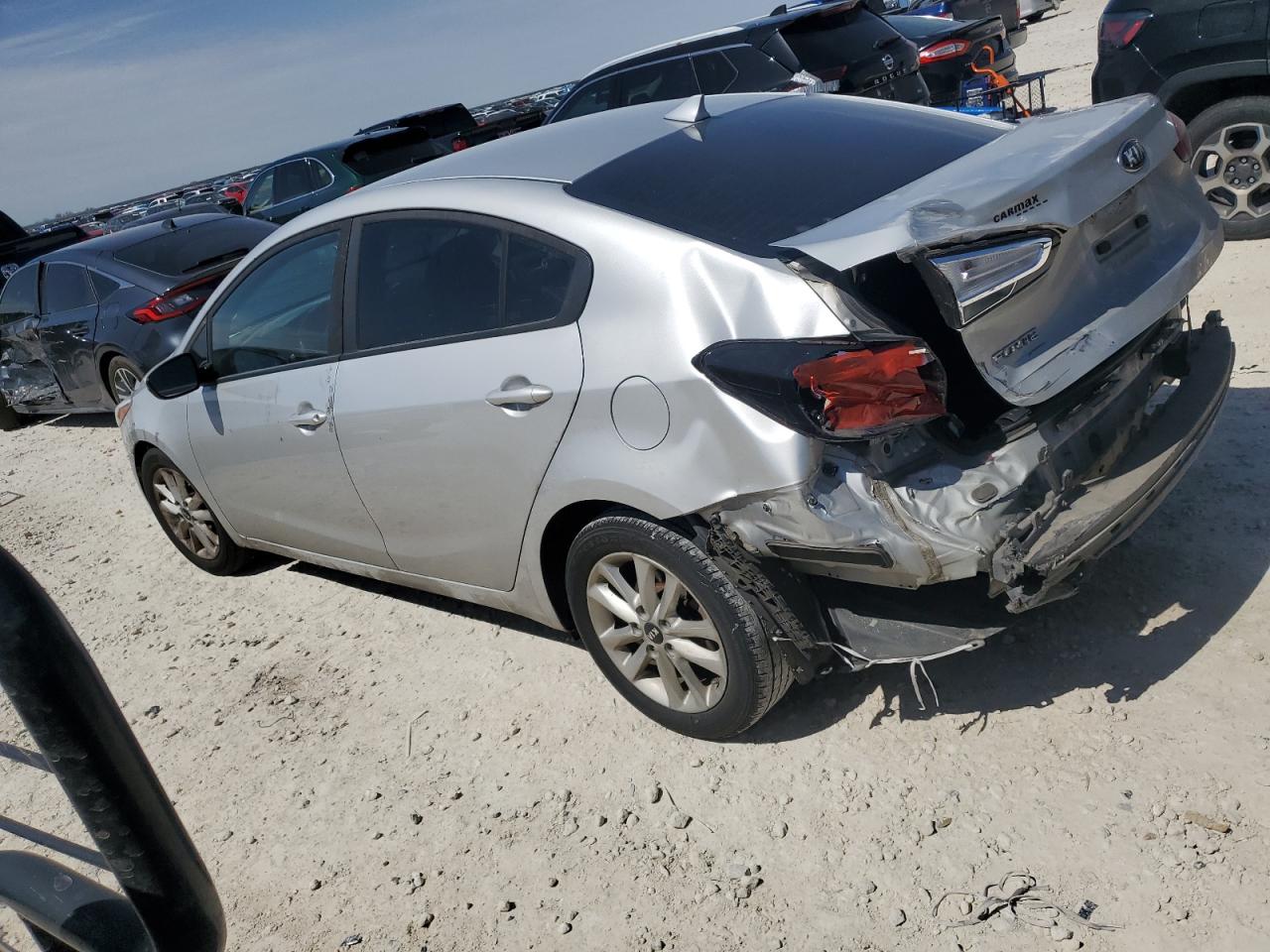 2017 KIA Forte VIN 3KPFL4A76HE117377 Copart auction photo, rear end / front end damage thumbnail 2