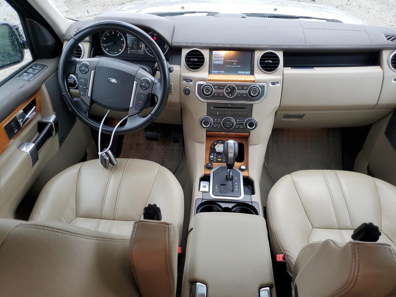 2011 Land Rover LR4 VIN SALAG2D46BA558420 Copart auction photo, minor dent/scratches damage thumbnail 8