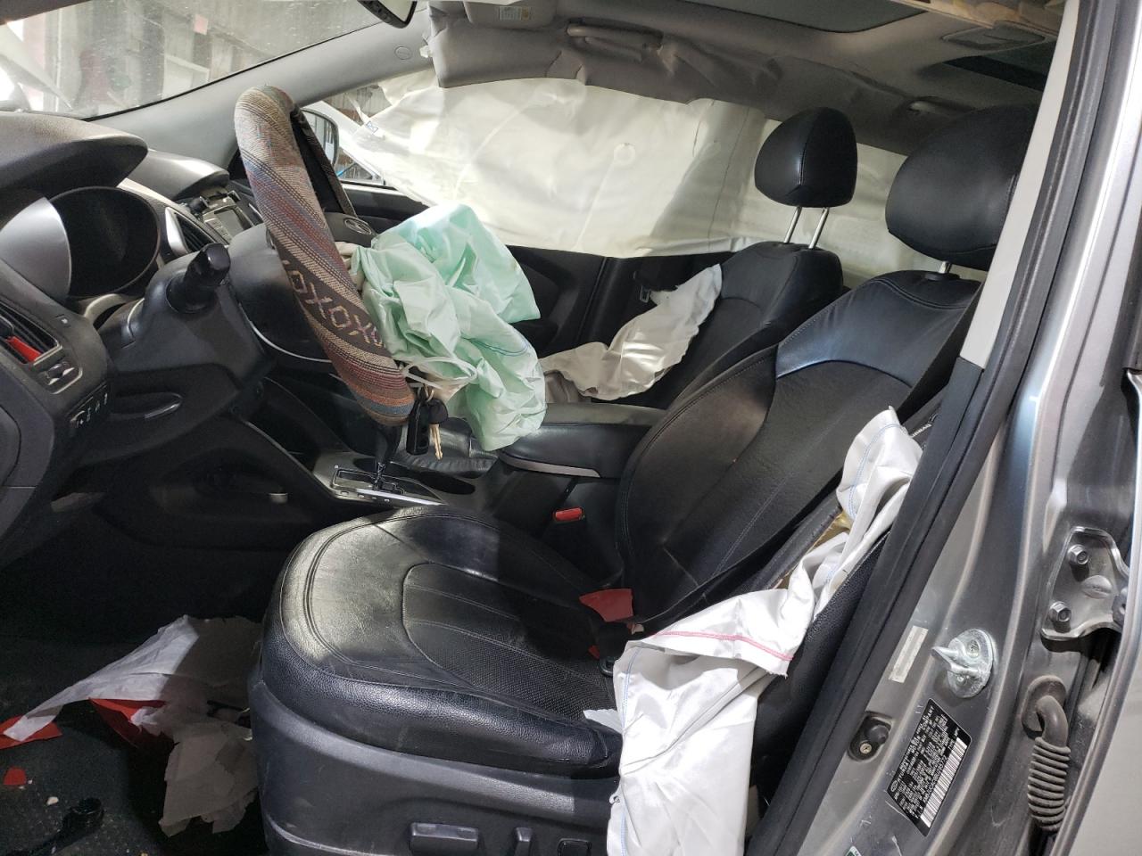 2011 Hyundai Tucson VIN KM8JUCAC9BU295772 Copart auction photo, front end / rear end damage thumbnail 7