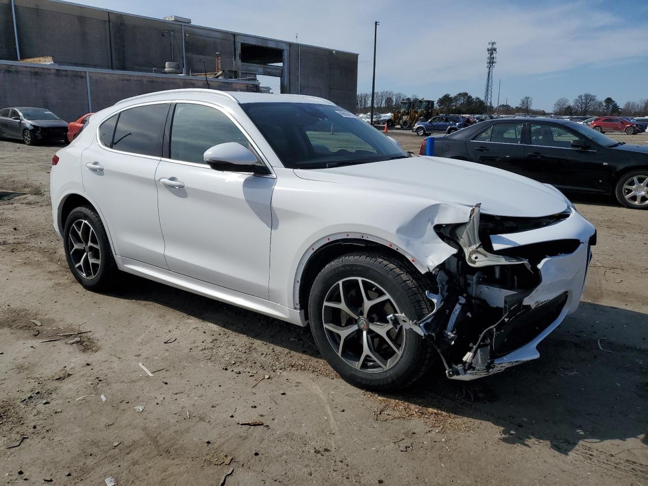 2020 Alfa Romeo Stelvio VIN ZASPAKBN1L7C95354 Copart auction photo, front end / minor dent/scratches damage thumbnail 4
