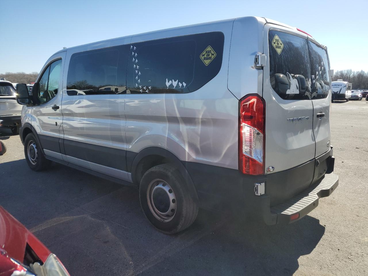 2019 Ford Transit VIN 1FMZK1ZM5KKB14740 Copart auction photo, water/flood / top/roof damage thumbnail 2