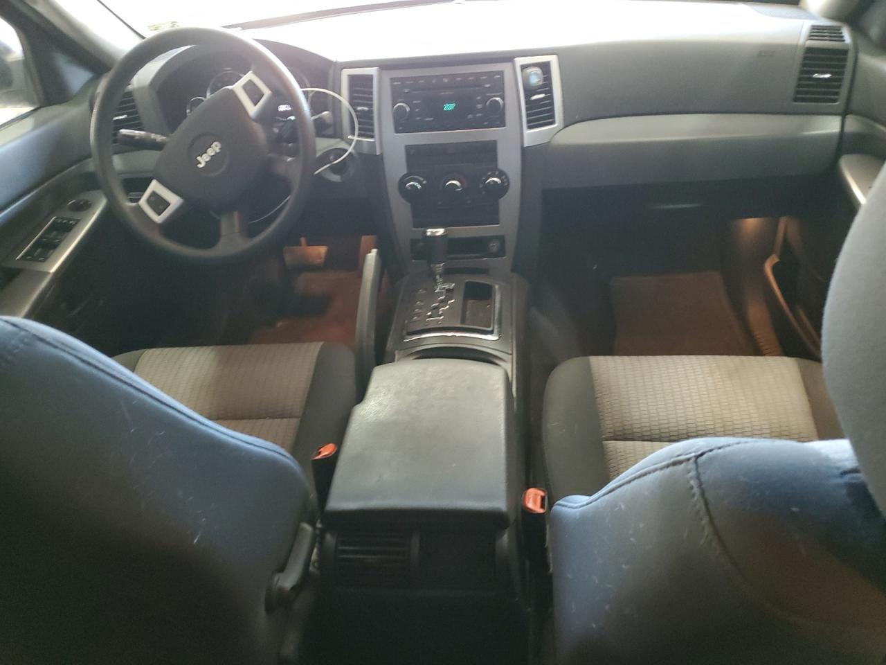 2008 Jeep Grand Cherokee VIN 1J8GS48K28C112565 Copart auction photo, front end damage thumbnail 8