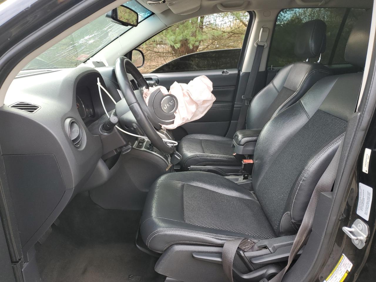 2015 Jeep Compass VIN 1C4NJDEB5FD417779 Copart auction photo, front end / minor dent/scratches damage thumbnail 7