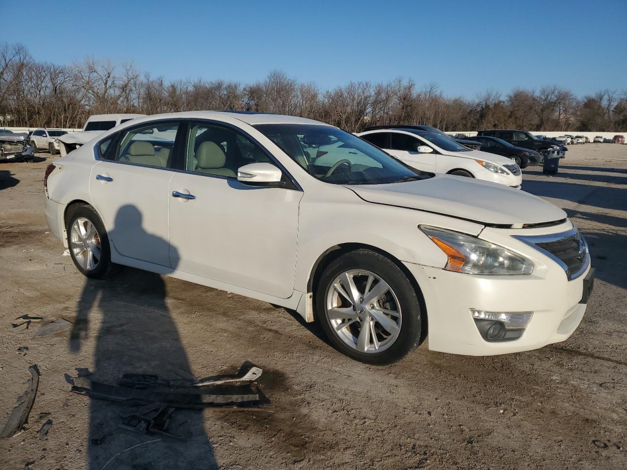 2013 Nissan Altima VIN 1N4AL3AP2DC257065 Copart auction photo, rear end / minor dent/scratches damage thumbnail 4