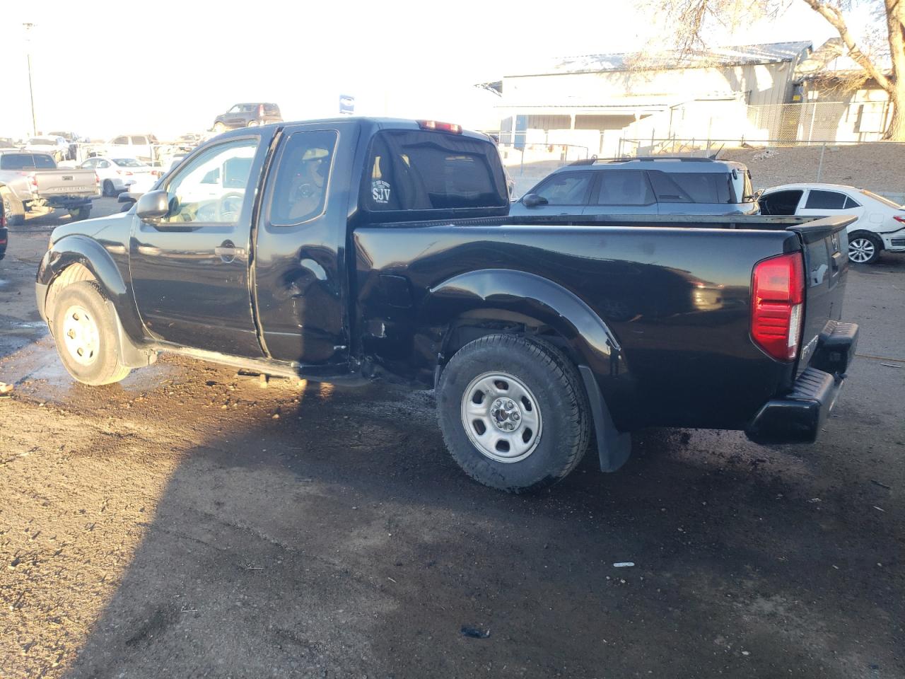 2019 Nissan Navara (Frontier) VIN 1N6BD0CT7KN881401 Copart auction photo, side damage thumbnail 2