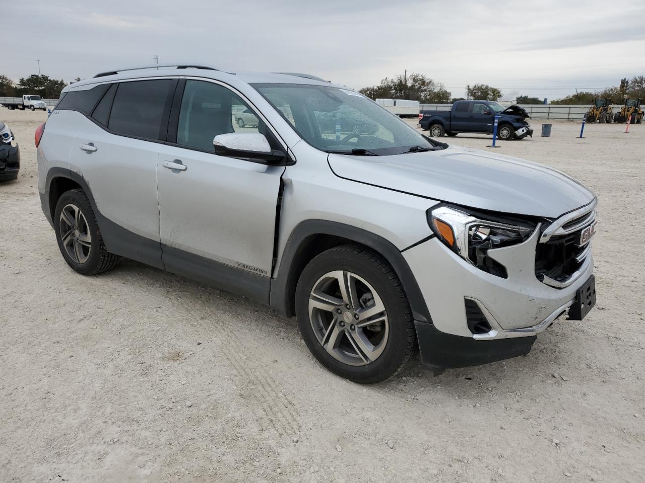 2020 GMC Terrain VIN 3GKALPEV6LL234132 Copart auction photo, front end damage thumbnail 4