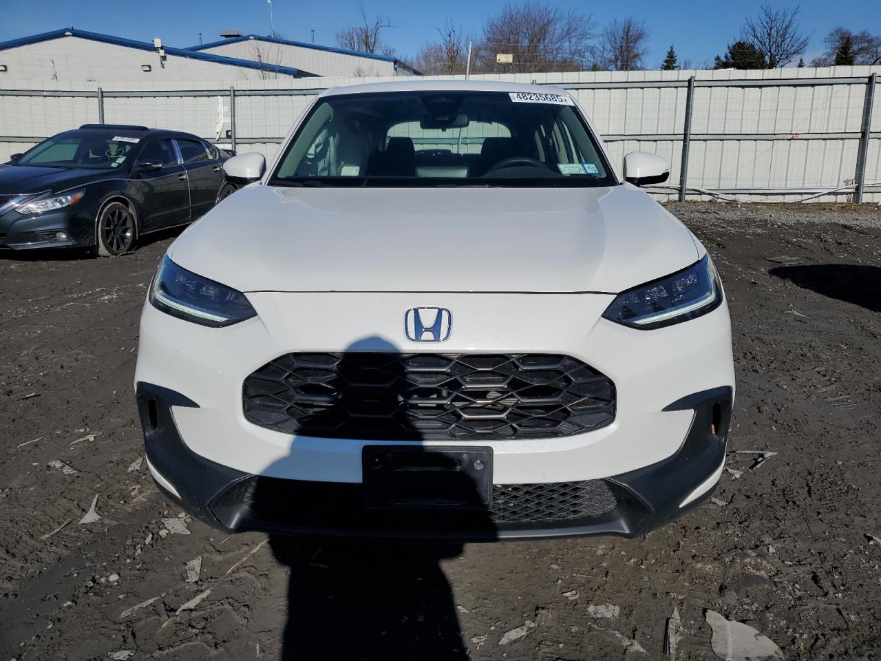 2024 Honda HR-V VIN 3CZRZ2H38RM712042 Copart auction photo, side / front end damage thumbnail 5