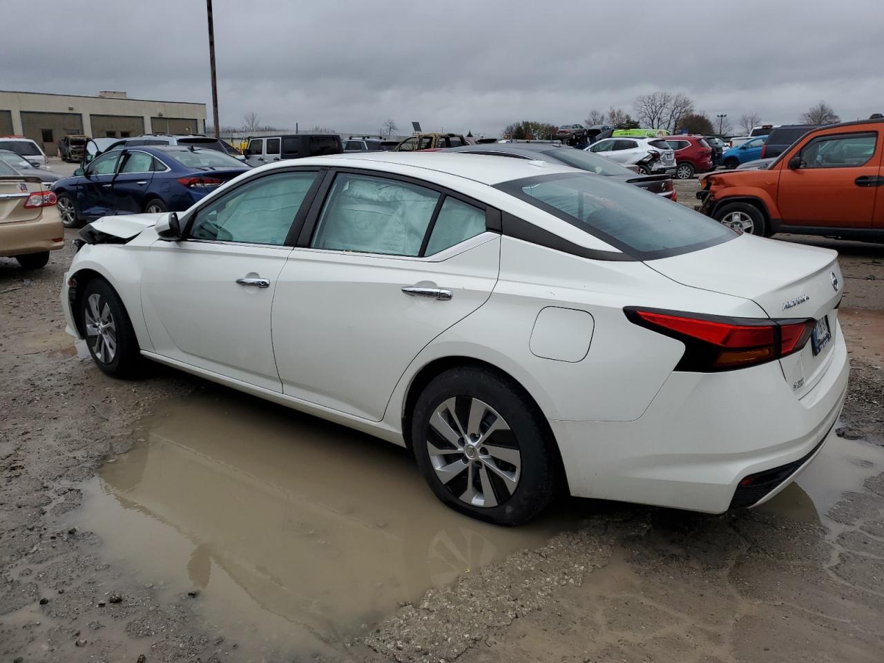 2020 Nissan Altima VIN 1N4BL4BV1LN319940 Copart auction photo, front end / minor dent/scratches damage thumbnail 2