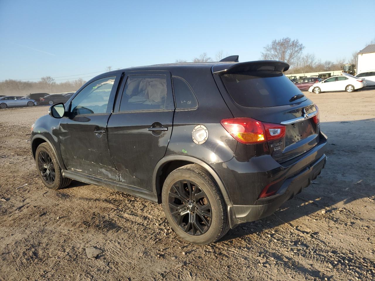 2018 Mitsubishi Outlander VIN JA4AP3AU9JU016219 Copart auction photo, side / front end damage thumbnail 2