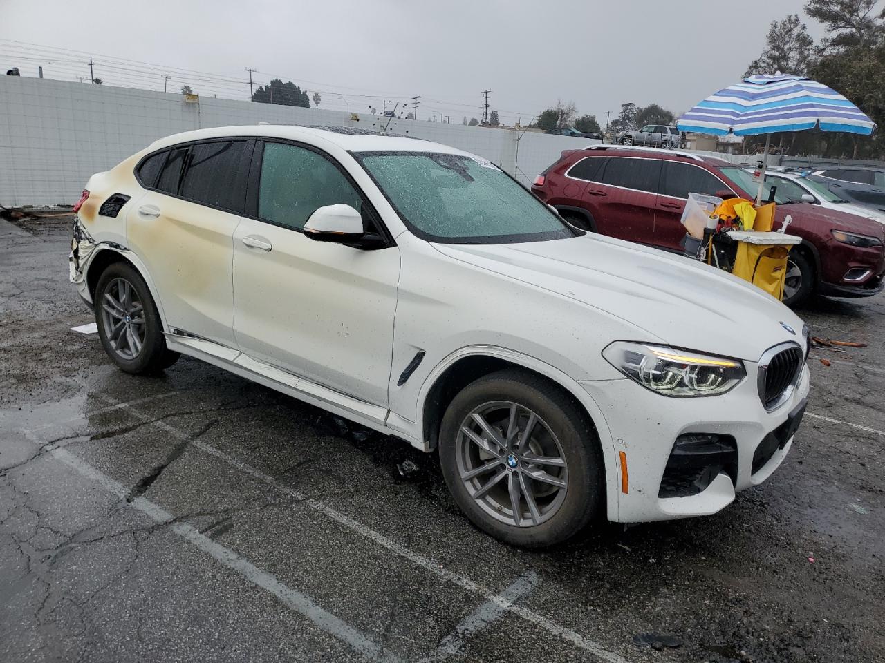 2020 BMW X4 VIN 5UX2V1C08L9D25170 Copart auction photo, burn damage thumbnail 4