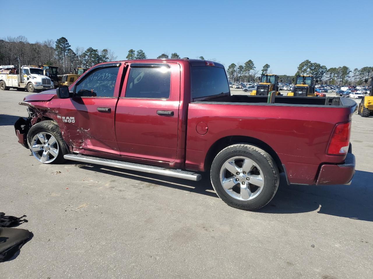 2018 RAM 1500 VIN 1C6RR6KT1JS292620 Copart auction photo, side / front end damage thumbnail 2
