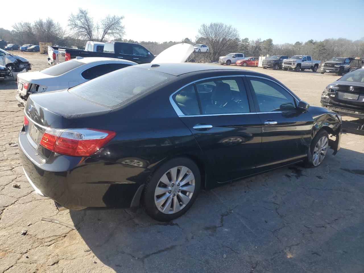 2013 Honda Accord VIN 1HGCR2F81DA019847 Copart auction photo, front end / side damage thumbnail 3
