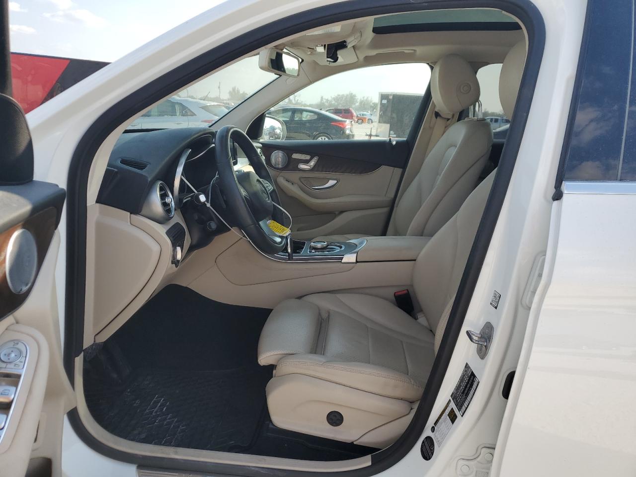2018 Mercedes-Benz GLC VIN WDC0G4KB9JV075814 Copart auction photo, front end damage thumbnail 7