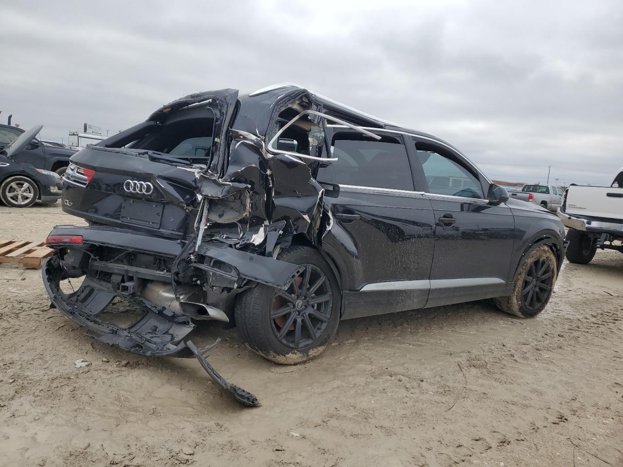 2018 Audi Q7 VIN WA1LAAF77JD035014 Copart auction photo, all over damage thumbnail 3