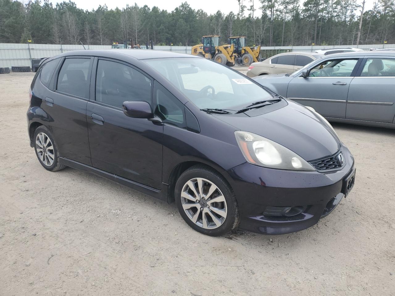 2013 Honda Fit VIN JHMGE8H56DC074797 Copart auction photo, side / rear end damage thumbnail 4