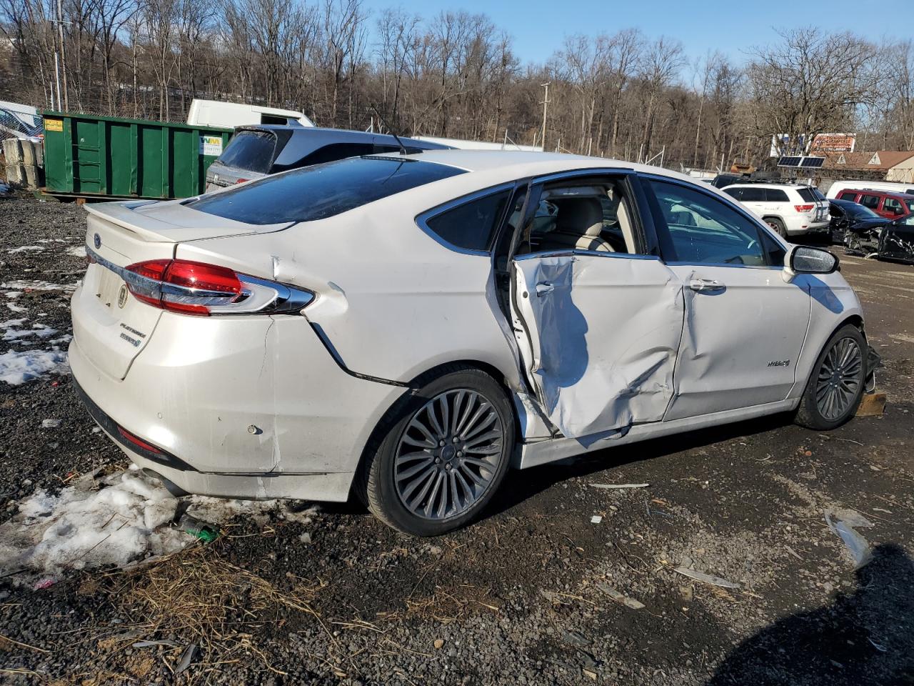 2017 Ford Fusion VIN 3FA6P0RU8HR304478 Copart auction photo, front end / side damage thumbnail 3