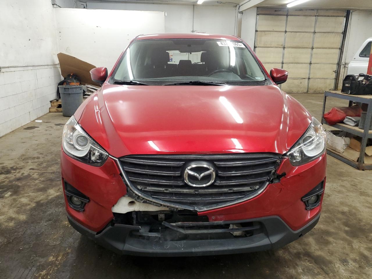 2016 Mazda CX-5 VIN JM3KE4CY6G0913401 Copart auction photo, rear end damage thumbnail 5