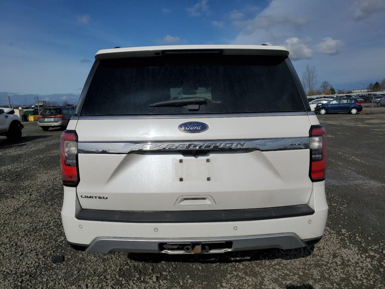 2018 Ford Expedition VIN 1FMJK2AT0JEA14001 Copart auction photo, front end / rear end damage thumbnail 6
