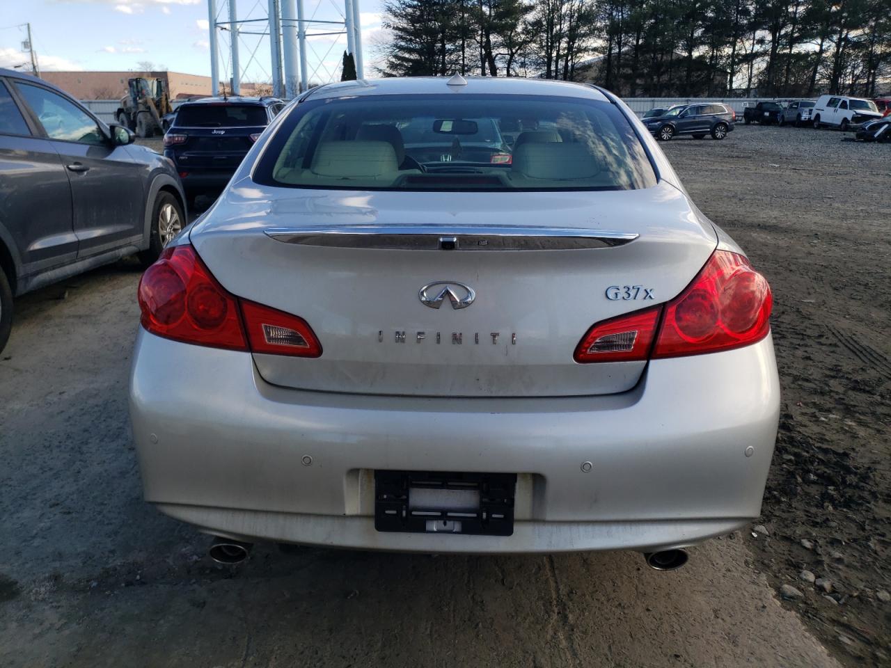 2013 Infiniti G VIN JN1CV6AR5DM763809 Copart auction photo, front end / minor dent/scratches damage thumbnail 6