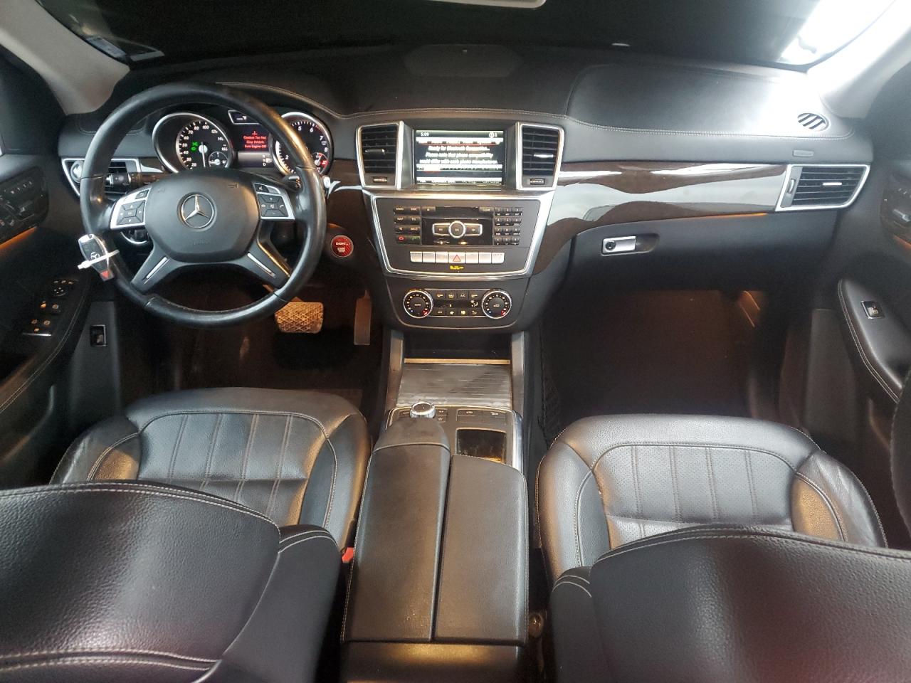 2015 Mercedes-Benz GL-klasse VIN 4JGDF6EE3FA526810 Copart auction photo, front end / minor dent/scratches damage thumbnail 8