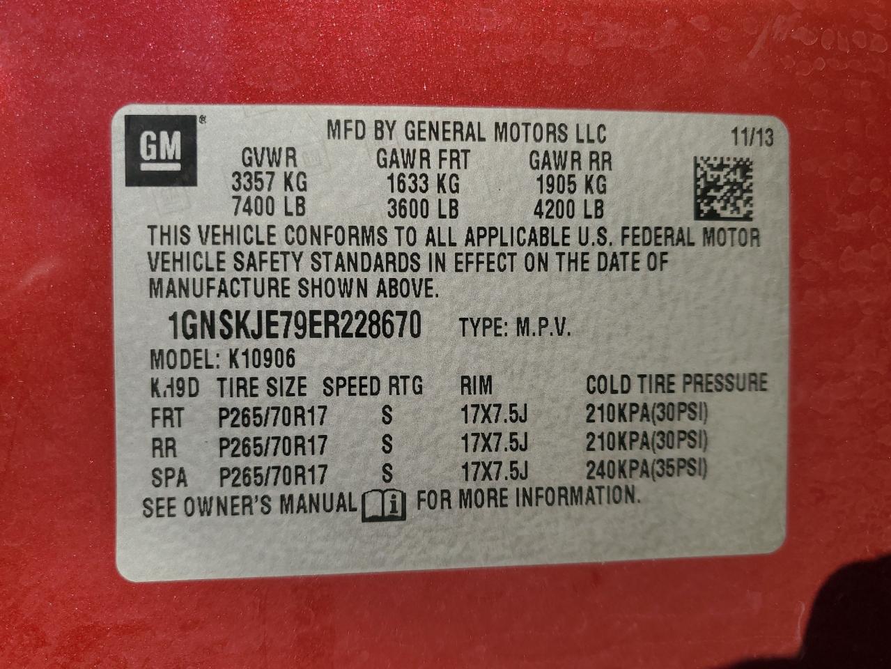 2014 Chevrolet Suburban VIN 1GNSKJE79ER228670 Copart auction photo, front end / side damage thumbnail 13
