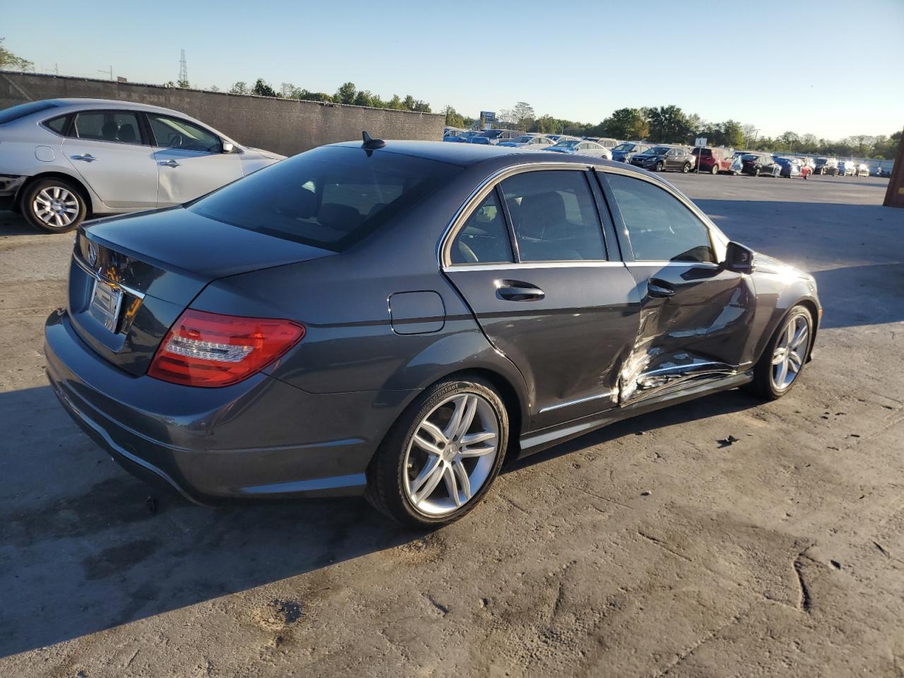 2013 Mercedes-Benz C-klasse VIN WDDGF4HB5DR275056 Copart auction photo, side damage thumbnail 3