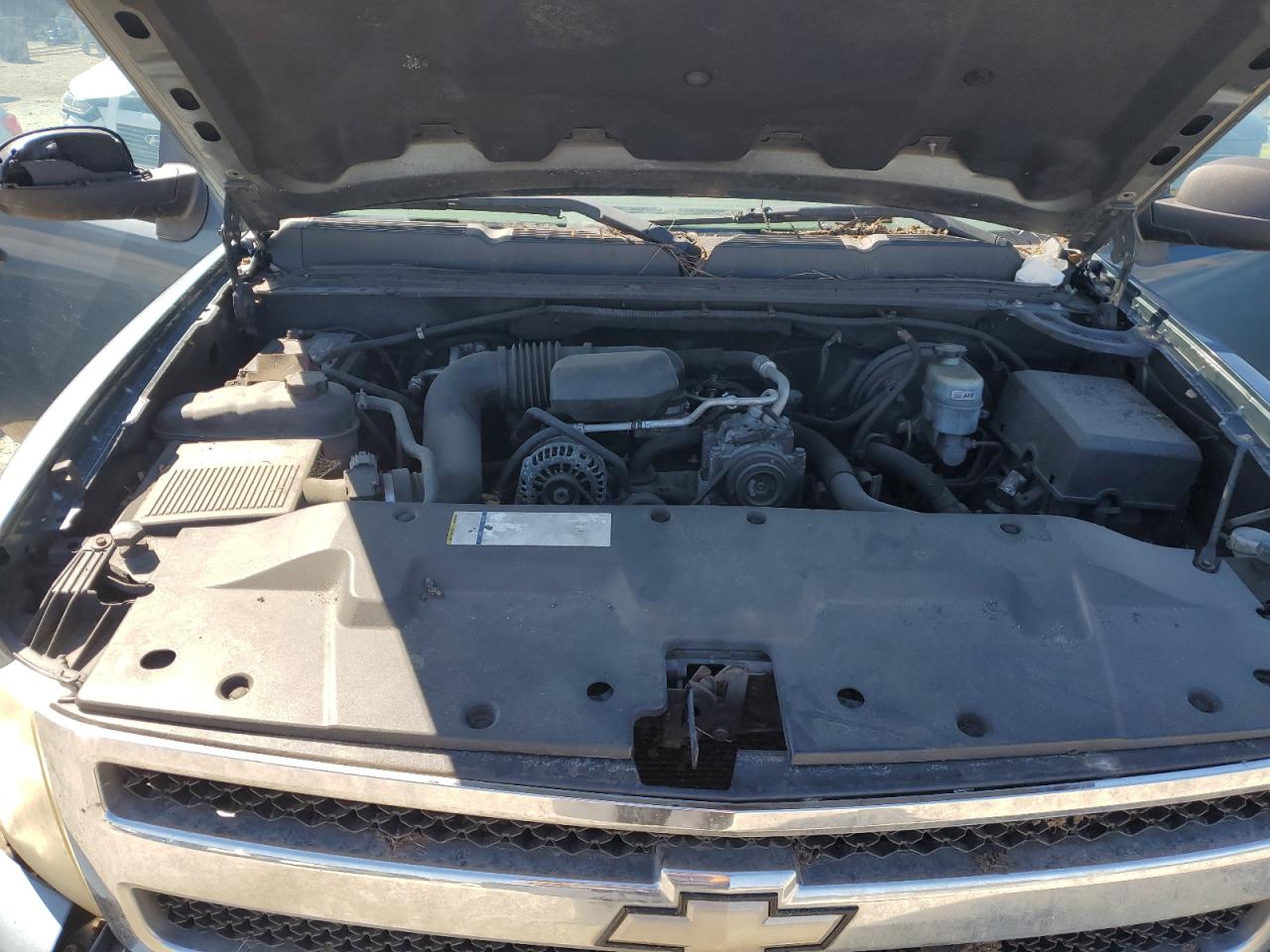 2011 Chevrolet Silverado VIN 1GCNCPEX2BZ182231 Copart auction photo, vandalism / minor dent/scratches damage thumbnail 11