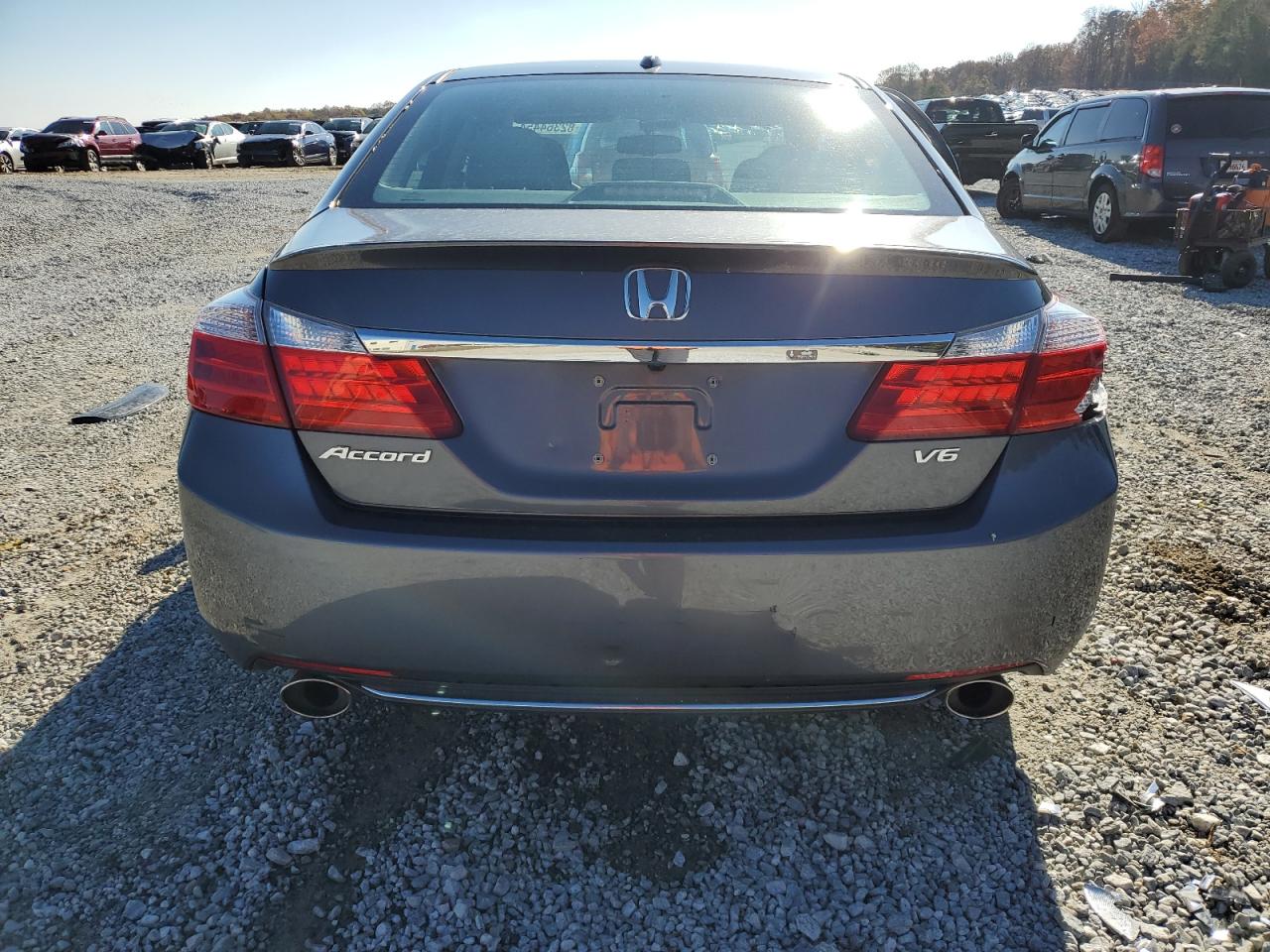 2013 Honda Accord VIN 1HGCR3F82DA033245 Copart auction photo, side / rear end damage thumbnail 6
