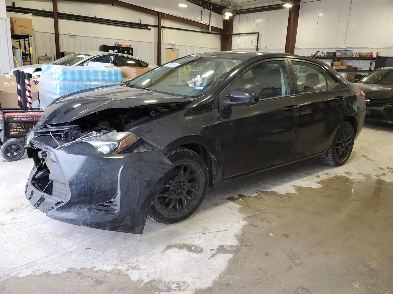 2018 Toyota Corolla VIN 5YFBURHE5JP768761