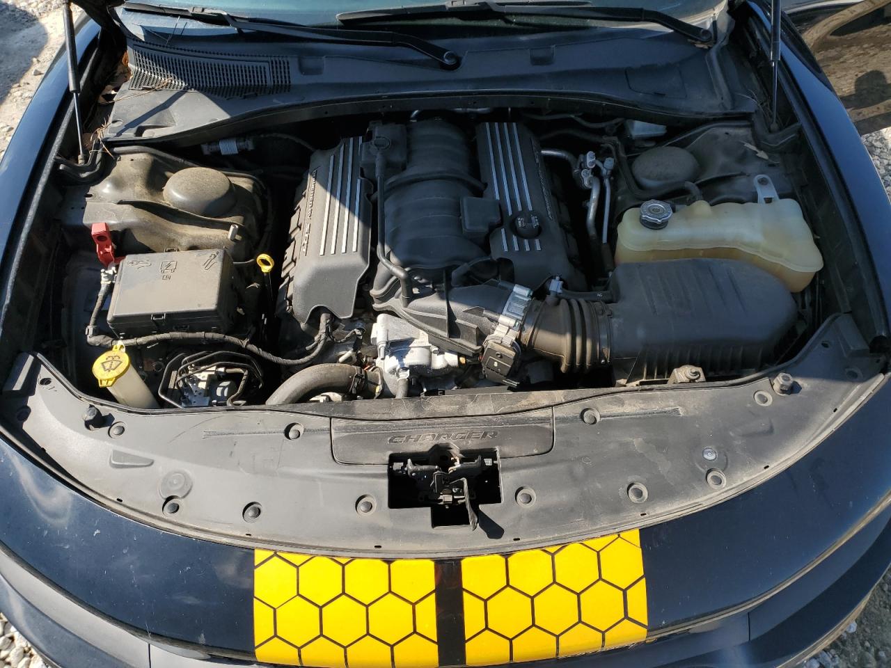 2019 Dodge Charger VIN 2C3CDXGJ1KH749045 Copart auction photo, vandalism damage thumbnail 11