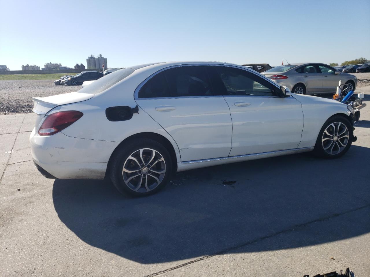 2016 Mercedes-Benz C-klasse VIN 55SWF4JB2GU150816 Copart auction photo, front end damage thumbnail 3