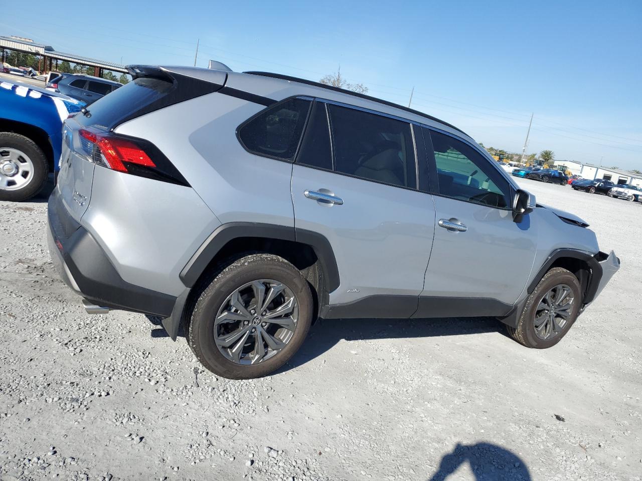 2024 Toyota RAV 4 VIN 2T3D6RFV4RW074876 Copart auction photo, front end damage thumbnail 3