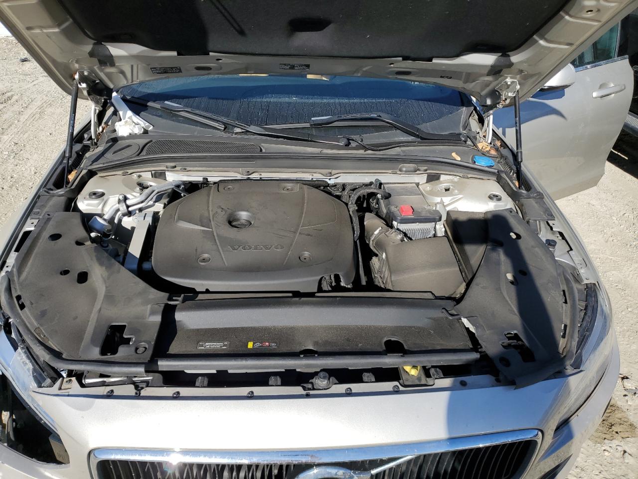 2018 Volvo S90 VIN LVY982MK6JP038275 Copart auction photo, front end / minor dent/scratches damage thumbnail 11