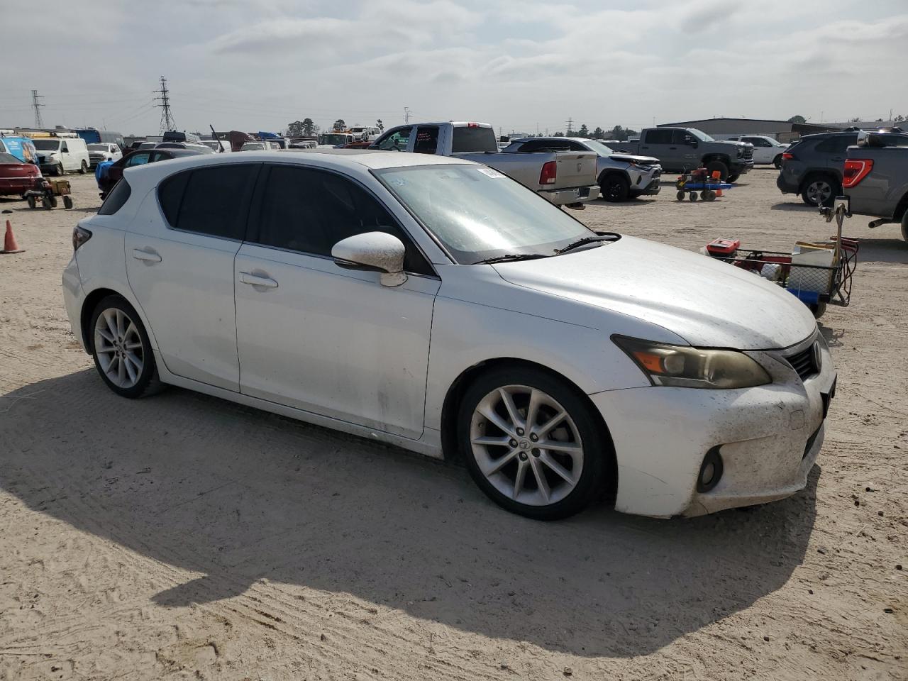 2012 Lexus CT VIN JTHKD5BHXC2057097 Copart auction photo, minor dent/scratches / rear end damage thumbnail 4