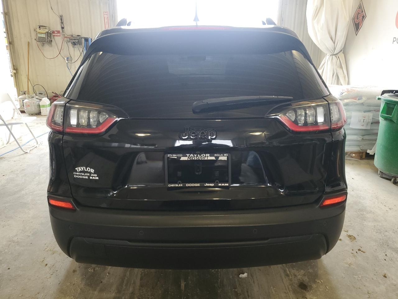 2021 Jeep Grand Cherokee VIN 1C4PJLLB7MD169294 Copart auction photo, front end / minor dent/scratches damage thumbnail 6