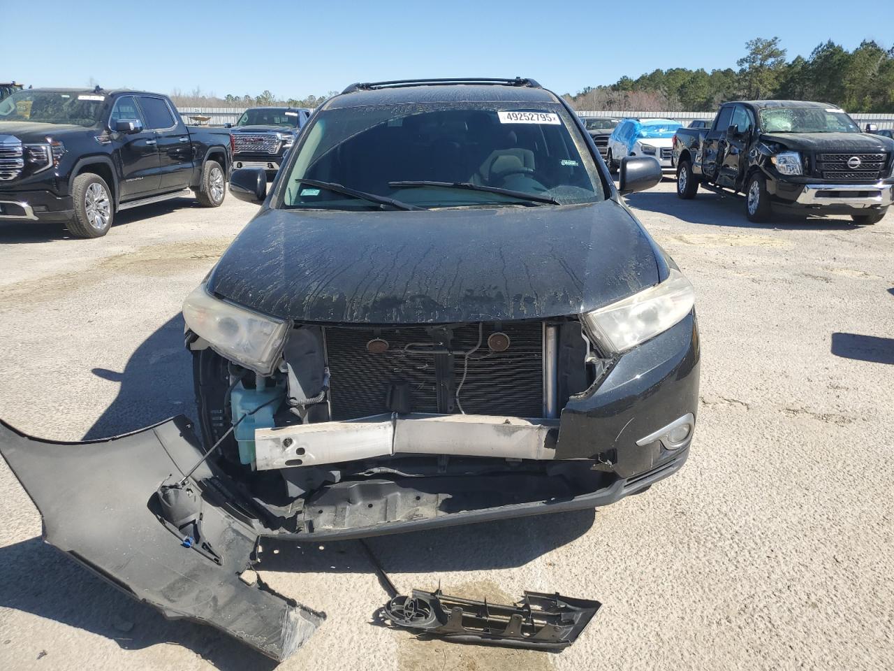 2013 Toyota Highlander VIN 5TDBK3EH5DS224225 Copart auction photo, front end damage thumbnail 5