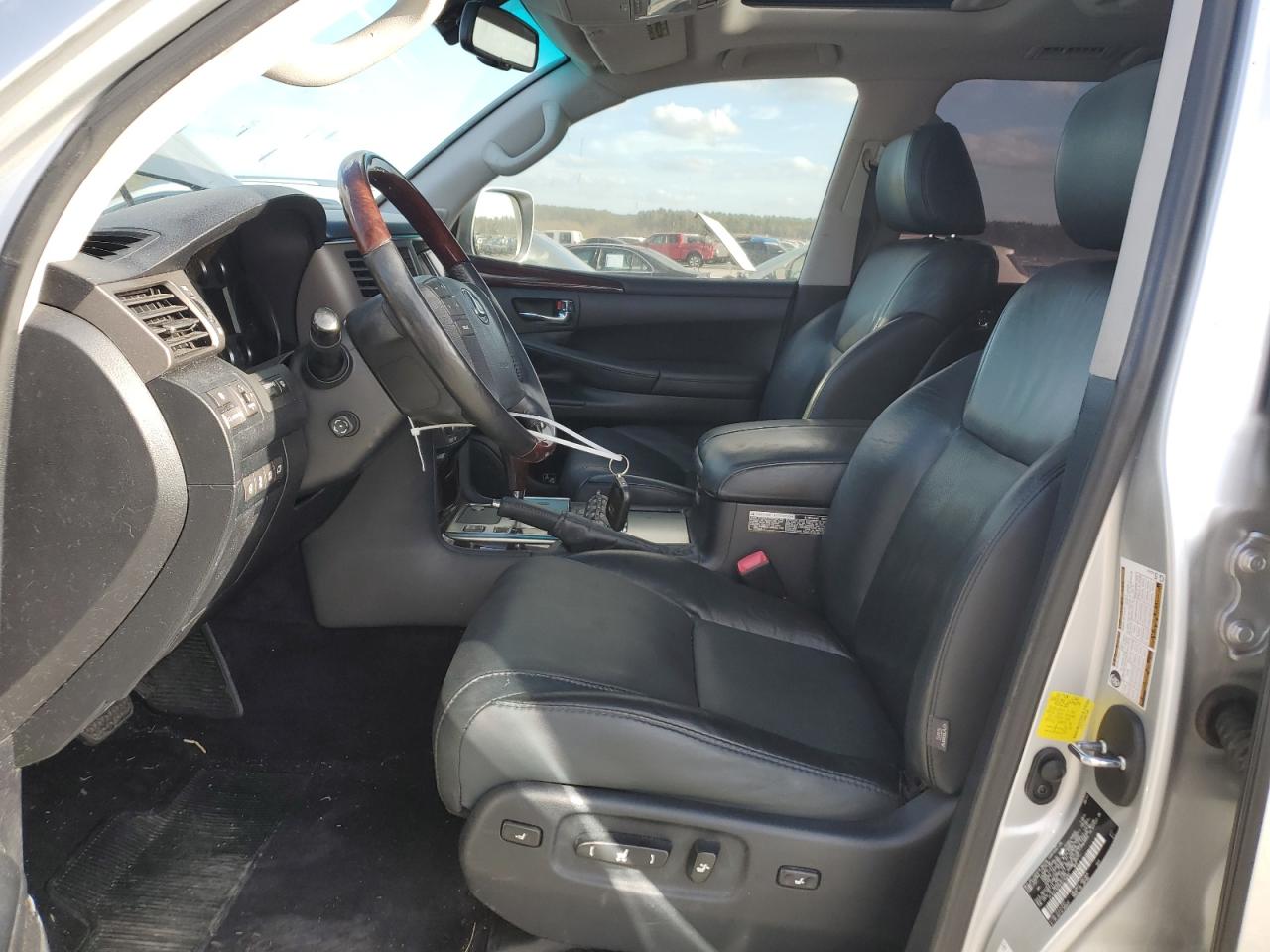 2011 Lexus LX VIN JTJHY7AX9B4076440 Copart auction photo, front end / minor dent/scratches damage thumbnail 7