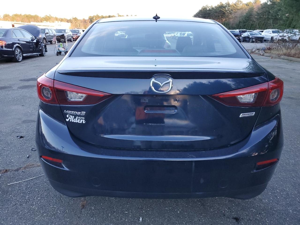 2016 Mazda 3 VIN JM1BM1X31G1281913 Copart auction photo, front end / minor dent/scratches damage thumbnail 6