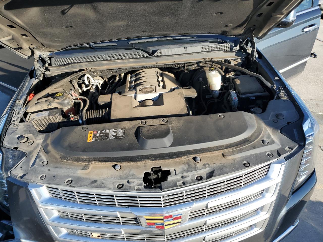 2019 Cadillac Escalade VIN 1GYS3CKJ7KR264140 Copart auction photo, all over / undercarriage damage thumbnail 12
