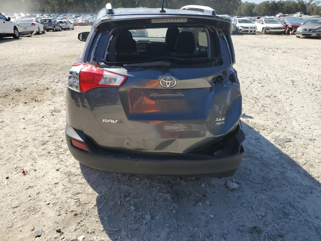 2015 Toyota RAV 4 VIN 2T3RFREV7FW287808 Copart auction photo, front end / rear end damage thumbnail 6