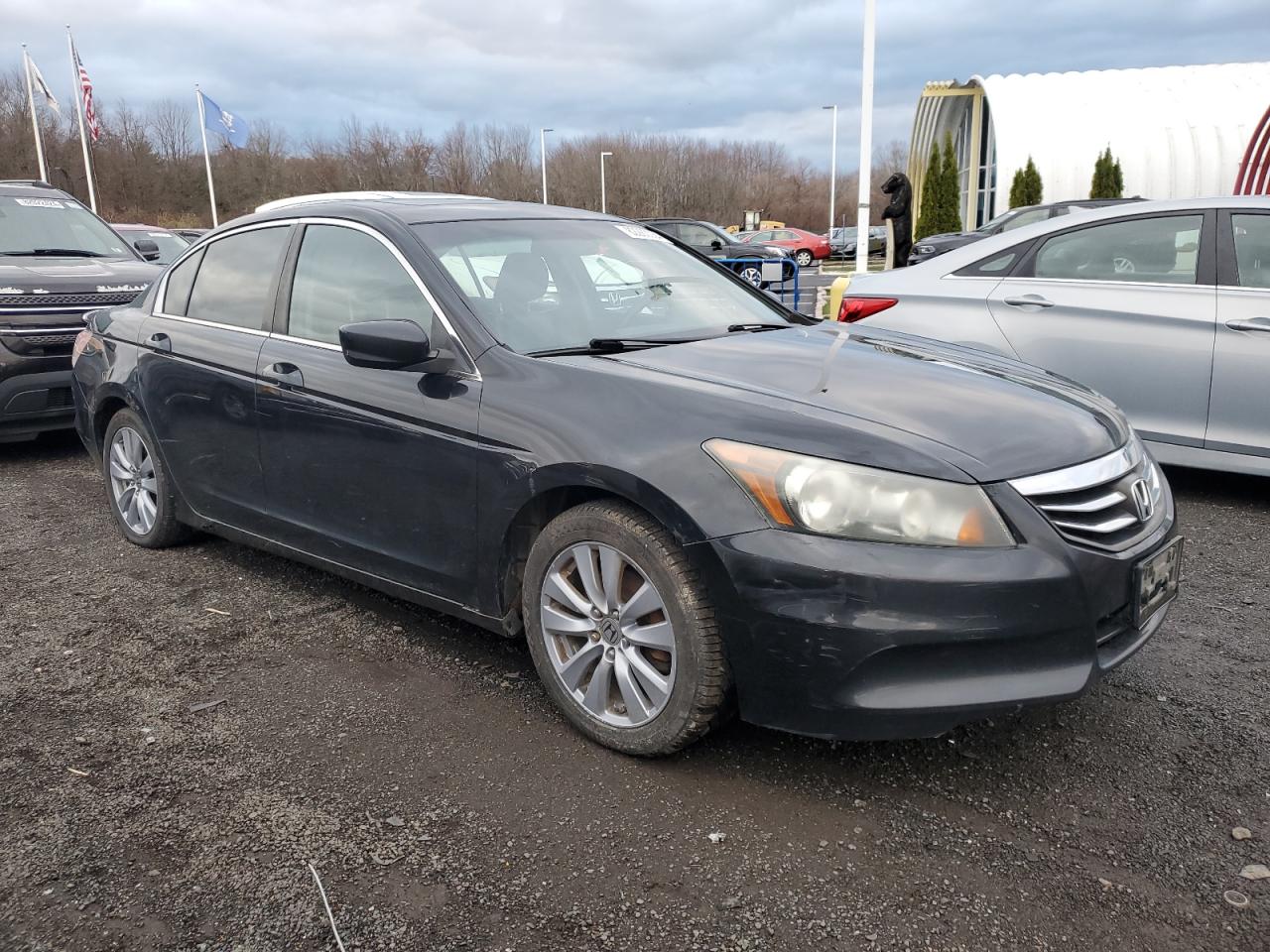2011 Honda Accord VIN 1HGCP2F89BA062321 Copart auction photo, minor dent/scratches / mechanical damage thumbnail 4