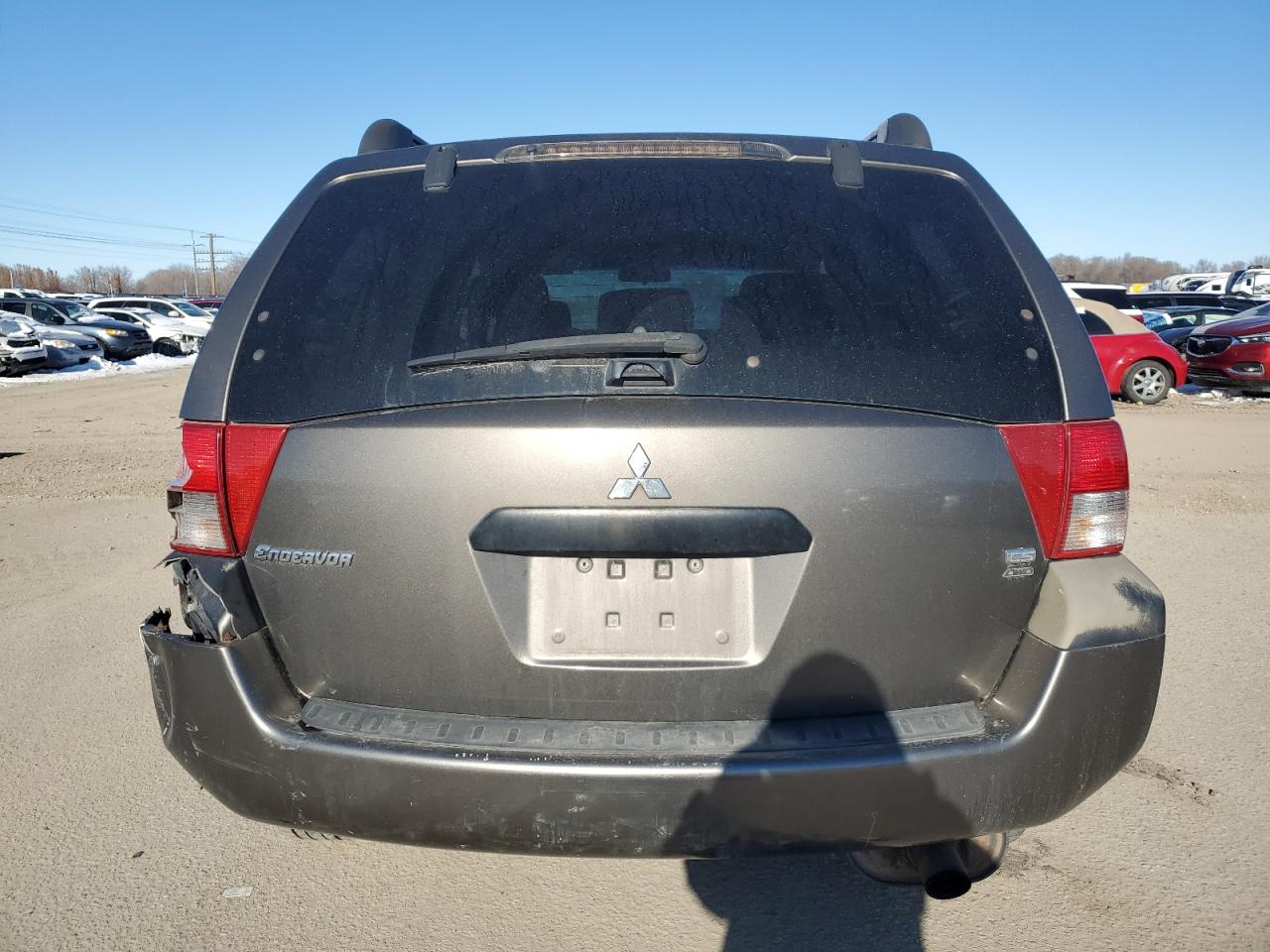 2004 Mitsubishi Endeavor VIN 4A4MN21S34E061035 Copart auction photo, front end / rear end damage thumbnail 6
