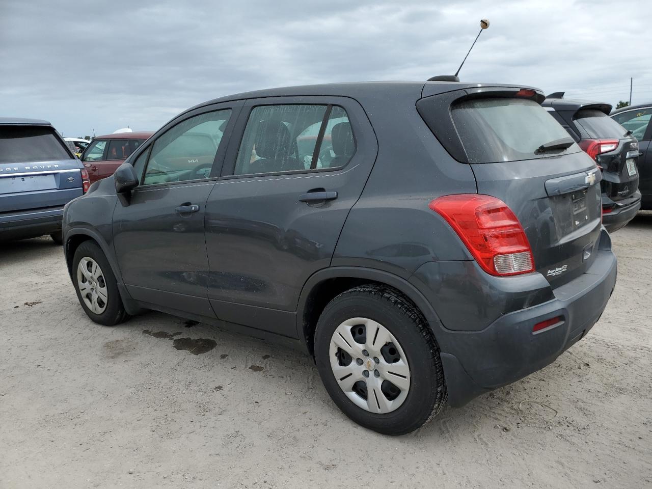 2016 Chevrolet Trax VIN 3GNCJKSB8GL218020 Copart auction photo, water/flood / front end damage thumbnail 2