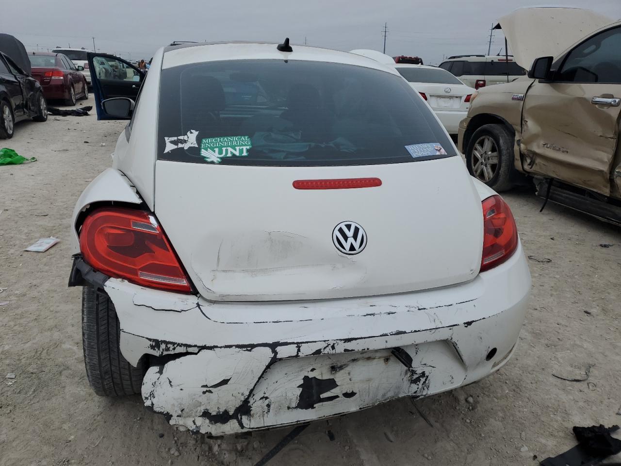 2013 Volkswagen Beetle VIN 3VWJX7ATXDM610778 Copart auction photo, front end / rear end damage thumbnail 6