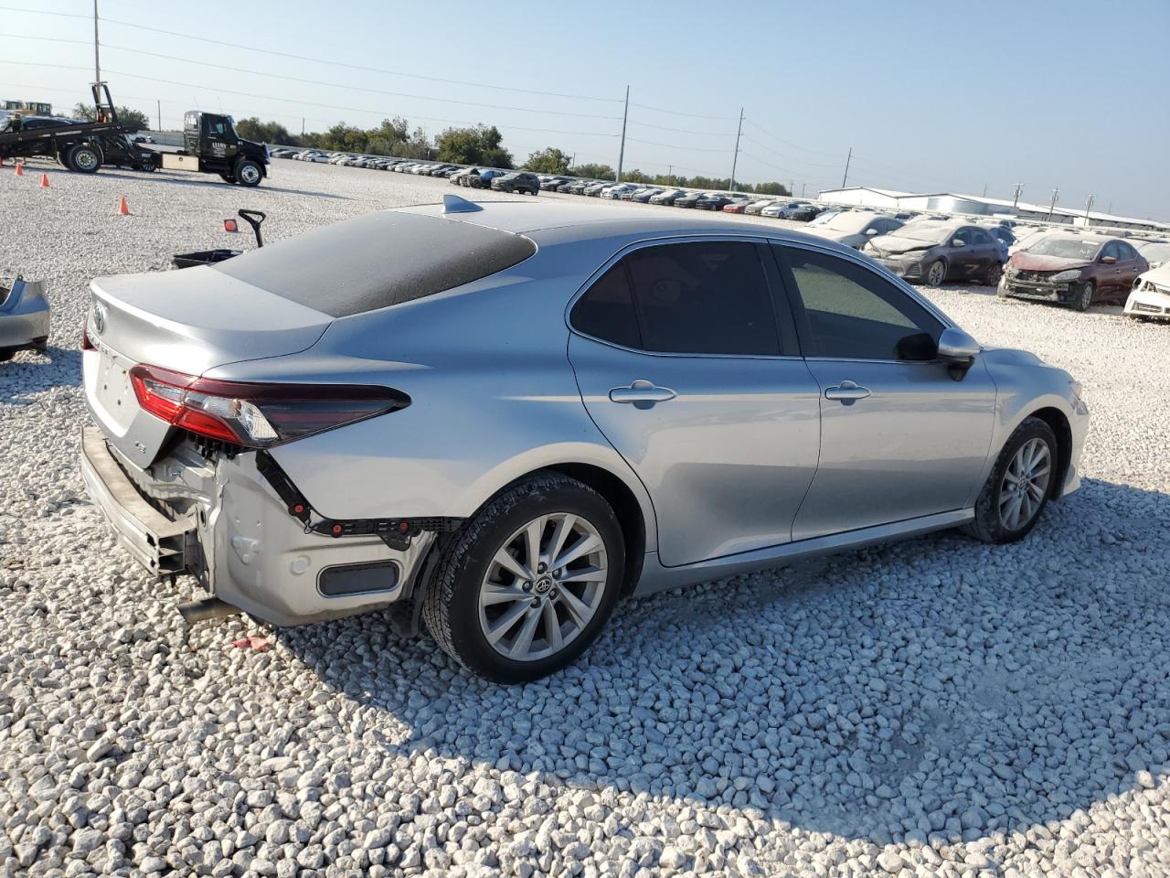 2021 Toyota Camry VIN 4T1C11AK7MU599876 Copart auction photo, rear end / side damage thumbnail 3